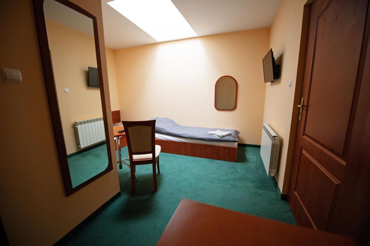 Appartement Pokoje Horyzont à Jarosław Extérieur photo